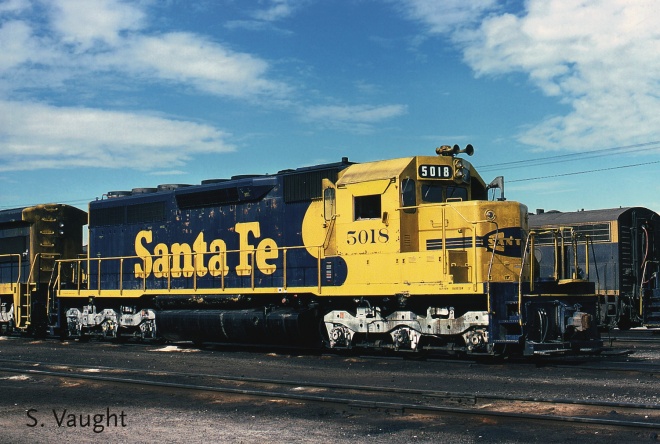 Diesel Locomotive SD40 of Santa Fe Digital with Sound<br /><a href='images/pictures/Roco/73741.jpg' target='_blank'>Full size image</a>